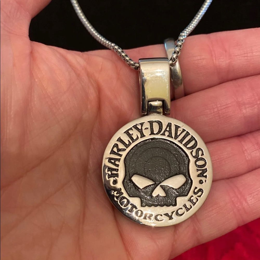 - - Harley Willie G Men’s Necklace - Picture 2 of 3
